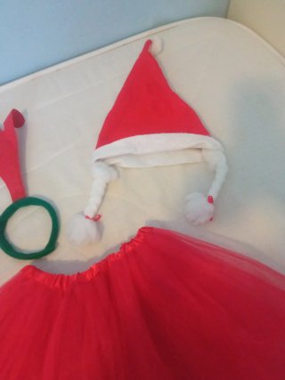 Disfraces Navideños: Diadema , Falda y Gorro