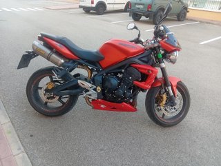 Triumph Street Triple R - naranja-