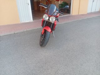 Triumph Street Triple R - naranja-