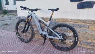 Canyon spectral on cf 9 NEGOCIABLE