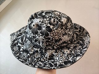 Cappello da pescatore reversibile