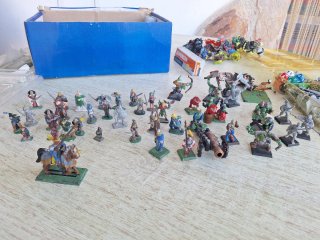 Warhammer Orcos? Grifo y figuras de plomo