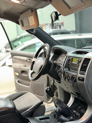 Toyota Land Cruiser 2007