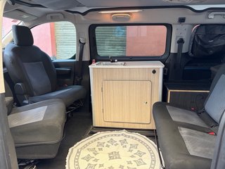 Peugeot Traveller 2018