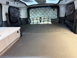 Peugeot Traveller 2018