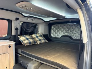 Peugeot Traveller 2018