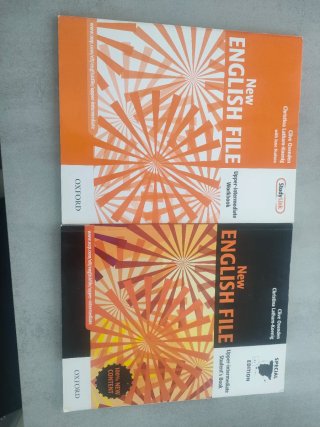 Pack New English File Upper-Intermediate