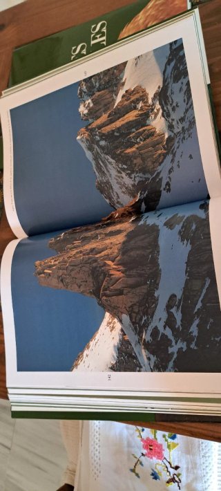 Libros naturales y nacionales