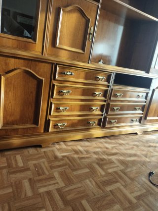 Mueble de Salón Clásico de Madera