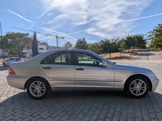 Mercedes-Benz Clase C 2003