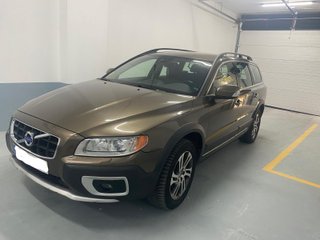 Volvo XC70 D5 Summum Auto – 269.500 km -buenestado