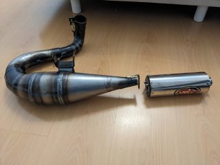 Escape para Vespa 200