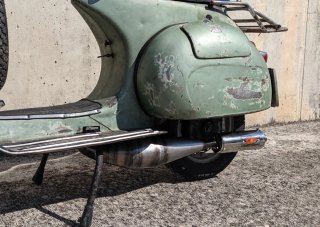 Escape para Vespa 200