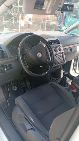 Volkswagen Touran 2010