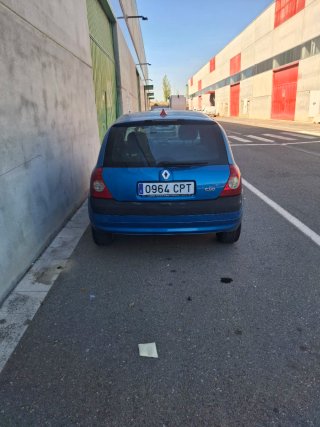 Renault Clio 2004