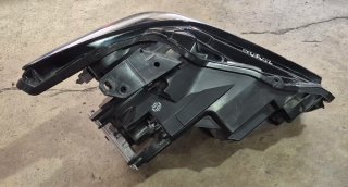 Faros LED Mazda 3 (2025)