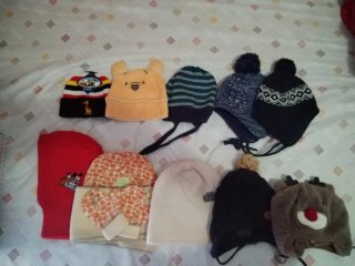 Lote de 10 Gorros de Niño de 1 a 4 años