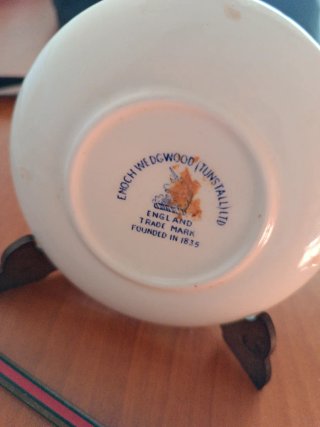 Platito de Porcelana Inglesa Enoch Wedgwood