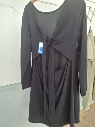 Vestido Negro T XL/XXL. Medidas en descripción