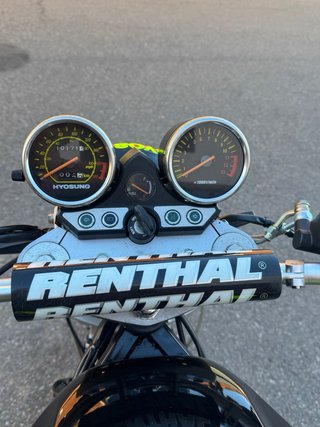 Hyosung Comet GT250 Naked