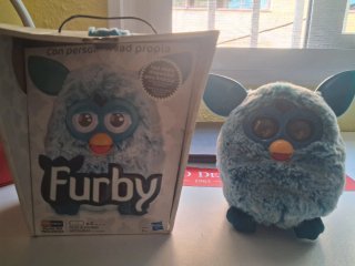 Furby 2012 Azul con Caja Original