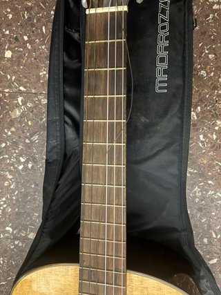 Guitarra Española con Funda