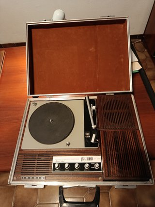 Tocadiscos Maleta Iberia Retro