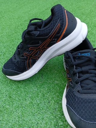 Zapatillas Asics niño niña Talla 35,5