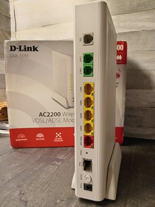 Modem Router D-Link DVA-5593 AC2200 - Per ricambi