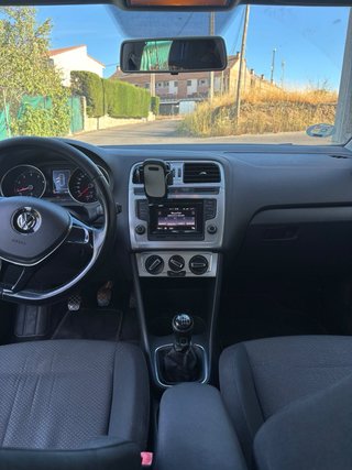 Volkswagen Polo 2014