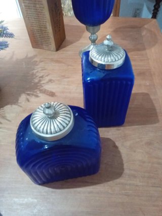 Botes de cristal portugueses azules