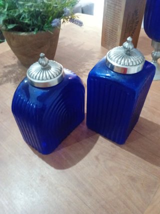 Botes de cristal portugueses azules