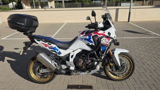 Honda Africa Twin Adventure Sports DCT 2025