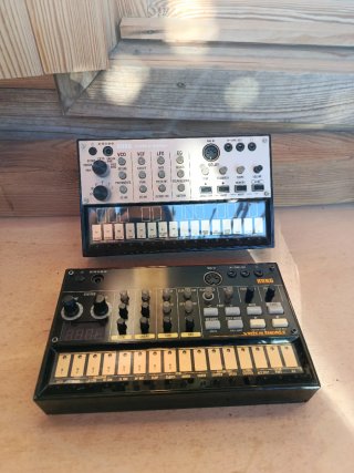 Korg Volca Keys e Korg Volca Beats