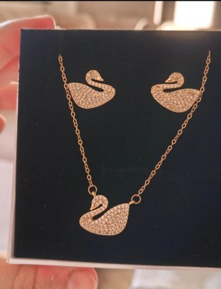 Set Collar y Pendientes Cisne Swarovski