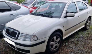 Faro izquierdo skoda 103333 1u1941015l octavia 1.9