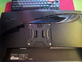 Monitor Gaming MSI Optix MAG241C 144Hz Curvo