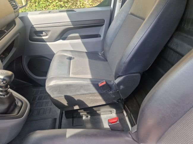 Citroën Jumpy 2019, foto 12
