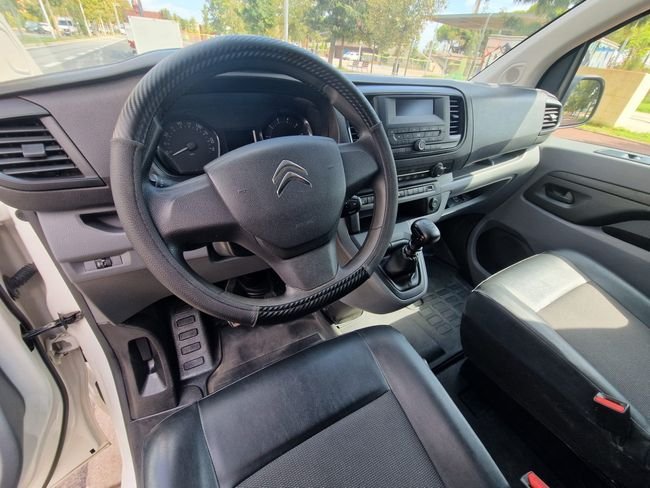 Citroën Jumpy 2019, foto 16
