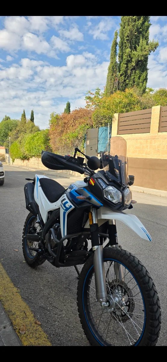 Voge 300 Rally