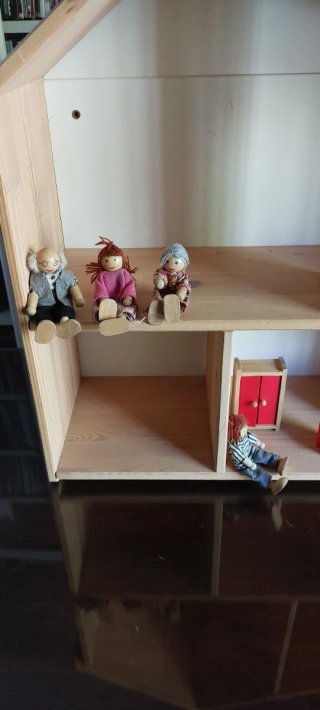 Casa de muñecas de madera infantil