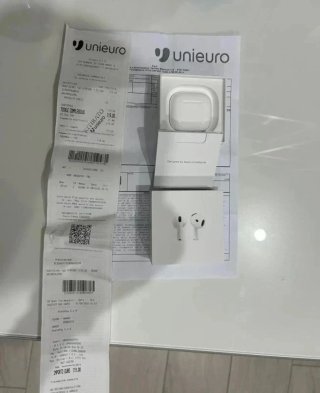 AirPods 4 ANC