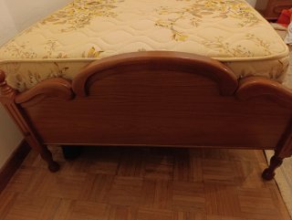 Cama de 90 de madera de pino
