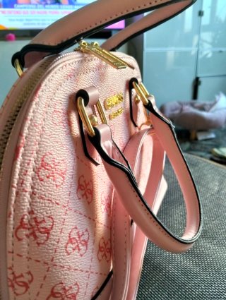 Bolso Tote Monogram Guess Rosa