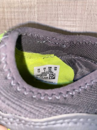 Botas Fútbol Puma Ultra talla 32