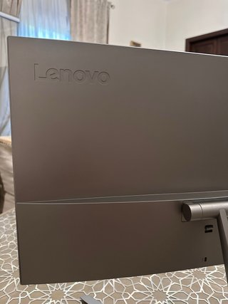 Monitor Lenovo 24 pulgadas