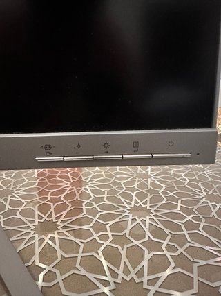 Monitor Lenovo 24 pulgadas