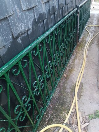 2 Verjas Metálicas Verdes