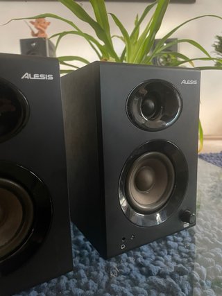 Altavoces/monitores estudio Alesis Elevate 3 MKI