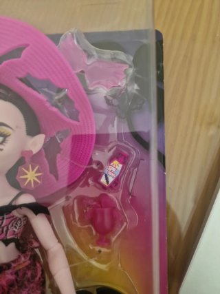Monster High Scare Adise Island Draculaura